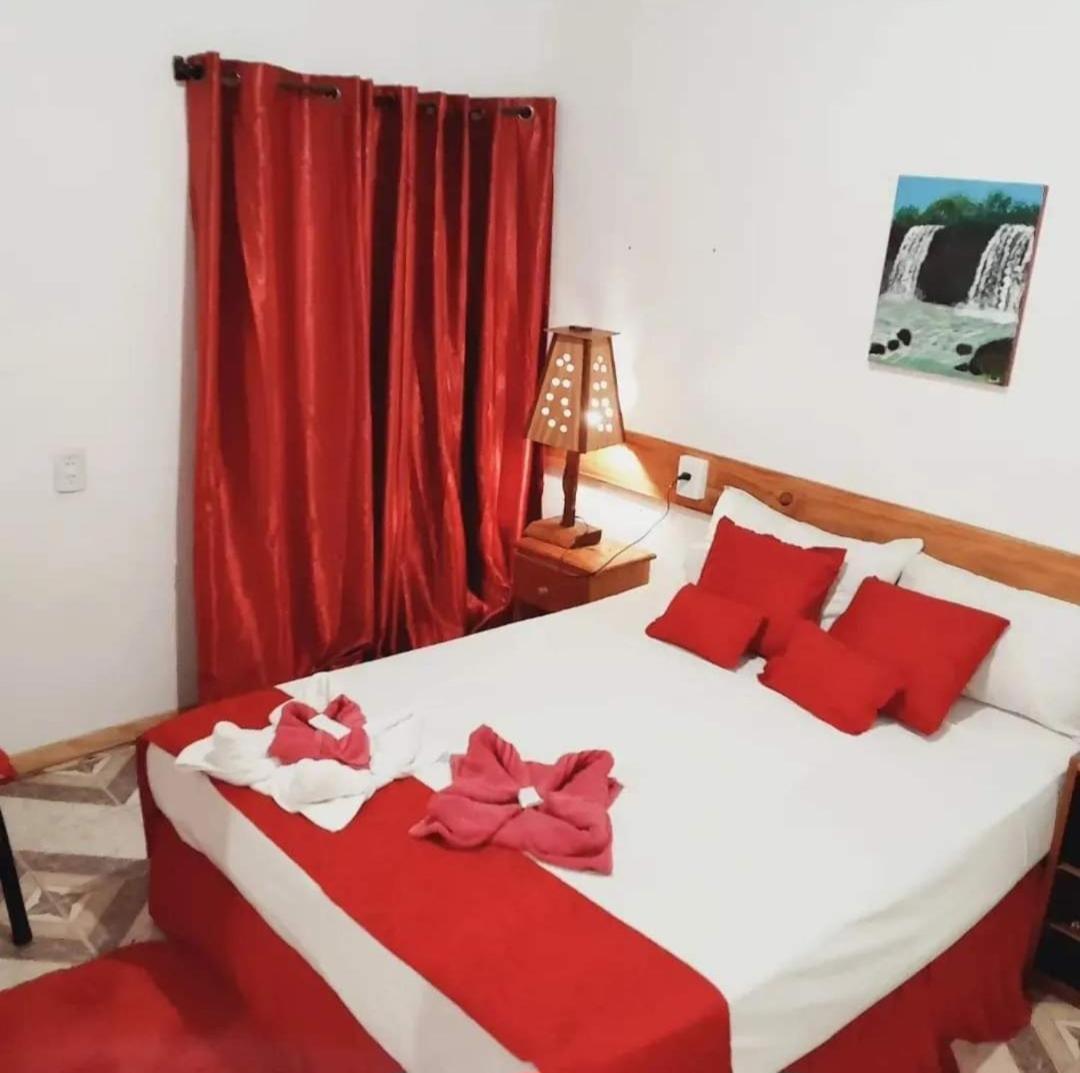 Hostel Damaris Пуерто-Іґуасу Номер фото