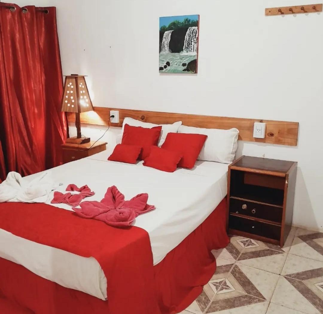 Hostel Damaris Пуерто-Іґуасу Екстер'єр фото